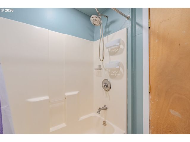243 N SHEPHERD Rd, Washougal, WA 98671
