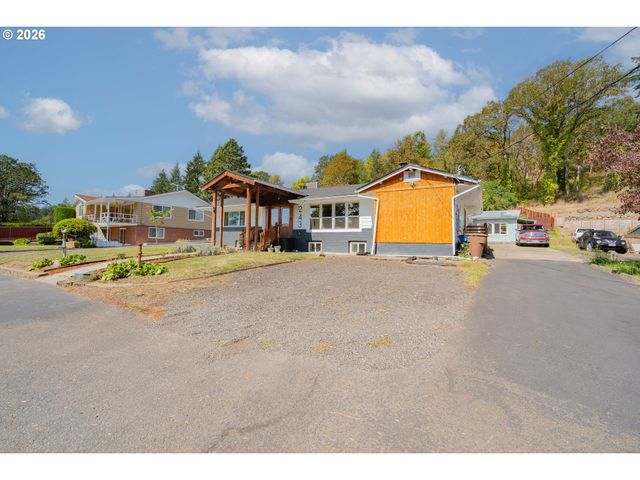 243 N SHEPHERD Rd, Washougal, WA 98671