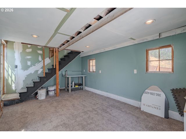 243 N SHEPHERD Rd, Washougal, WA 98671