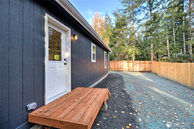 401 E Annas Way, Shelton, WA 98584