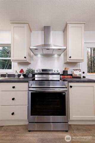 401 E Annas Way, Shelton, WA 98584