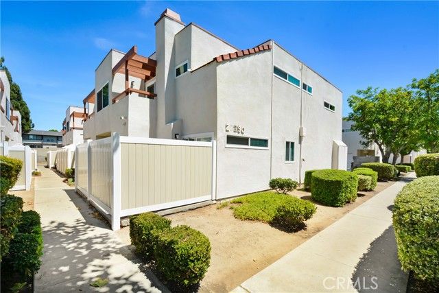 20290 E Arrow Highway C, Covina, CA 91724