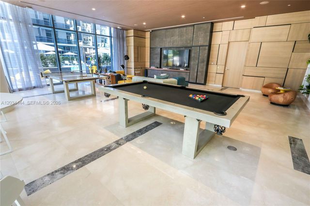 45 SW 9th St 2201, Miami, FL 33130