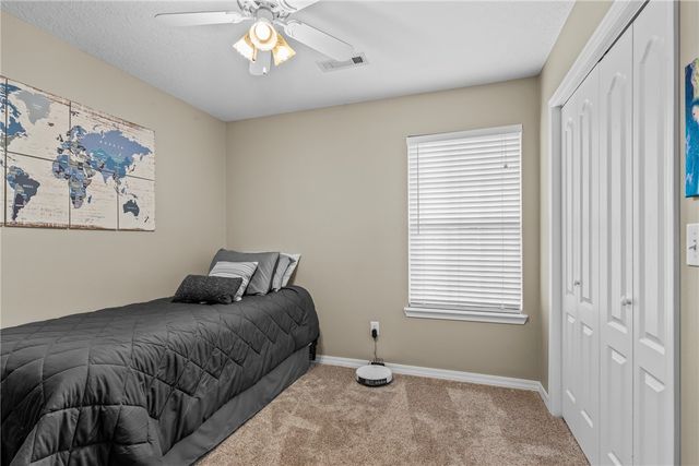 618 E Rush Road, Siloam Springs, AR 72761