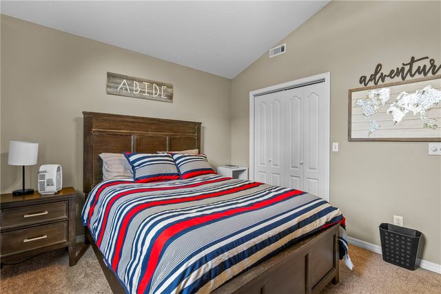 618 E Rush Road, Siloam Springs, AR 72761