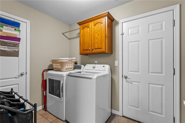 618 E Rush Road, Siloam Springs, AR 72761