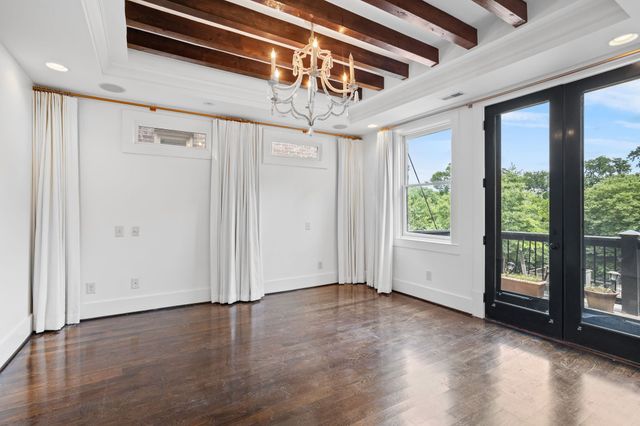 1702A 5th Ave, N, Nashville, TN 37208