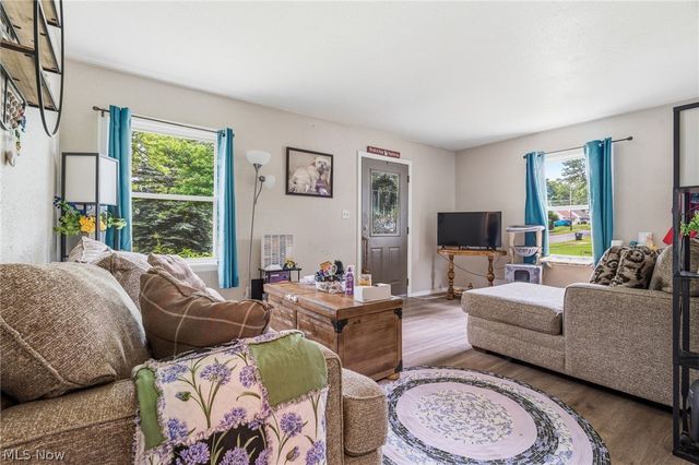 178 S Edgehill Avenue, Austintown, OH 44515