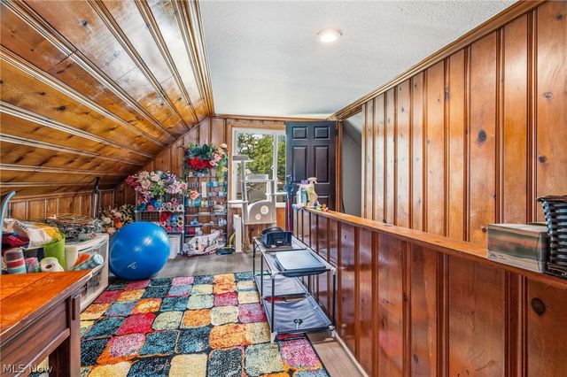 178 S Edgehill Avenue, Austintown, OH 44515