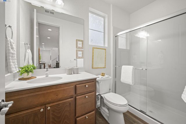 2336 Carbondale Way, Dublin, CA 94568