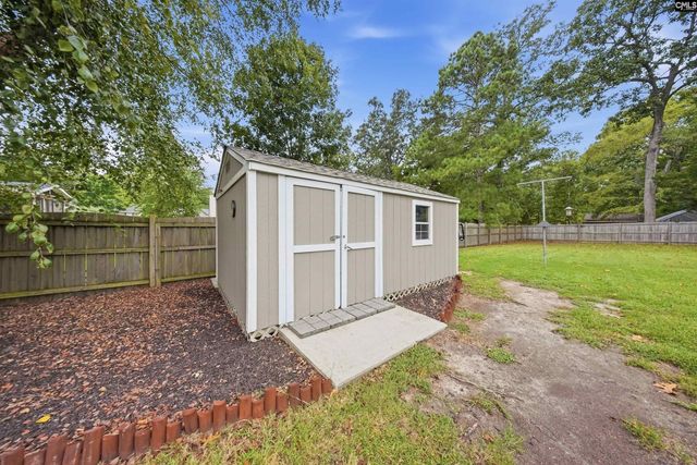 192 Kerry Gibbons Dr., Chapin, SC 29036