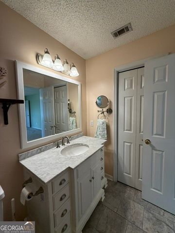 3824 Cross Creek Trail, Valdosta, GA 31605