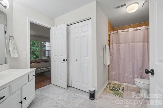 6121 GRAY GATE Lane K, Charlotte, NC 28210