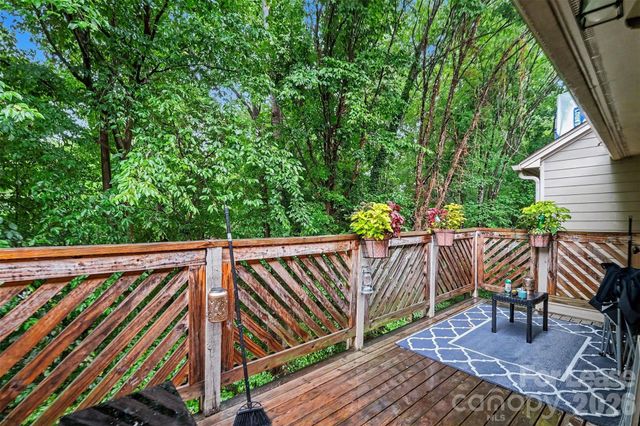 6121 GRAY GATE Lane K, Charlotte, NC 28210