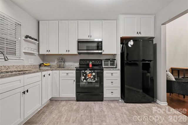 6121 GRAY GATE Lane K, Charlotte, NC 28210