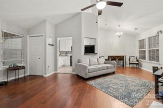 6121 GRAY GATE Lane K, Charlotte, NC 28210