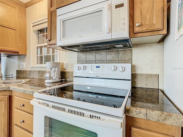 9000 US HWY 192 324, Clermont, FL 34714