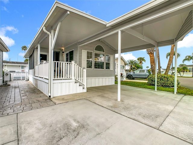 9000 US HWY 192 324, Clermont, FL 34714