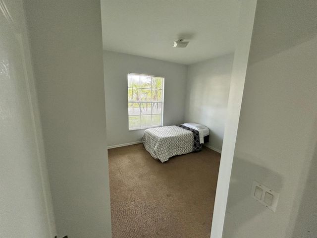 9517 SW Flowermound Circle, Port St. Lucie, FL 34987
