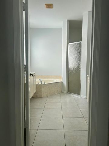 9517 SW Flowermound Circle, Port St. Lucie, FL 34987