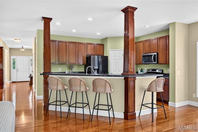 1304 Forest Way, Wentzville, MO 63385