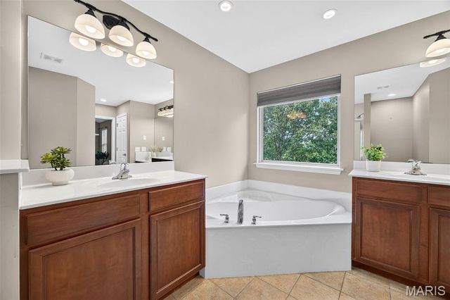 1304 Forest Way, Wentzville, MO 63385