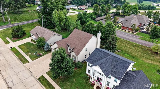 1304 Forest Way, Wentzville, MO 63385