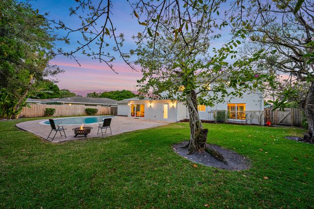 4143 Hickory Drive, Palm Beach Gardens, FL 33418