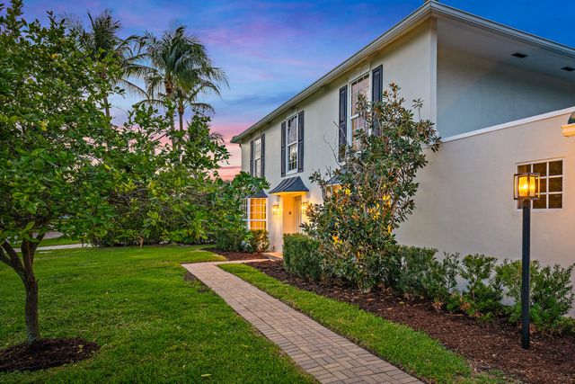 4143 Hickory Drive, Palm Beach Gardens, FL 33418