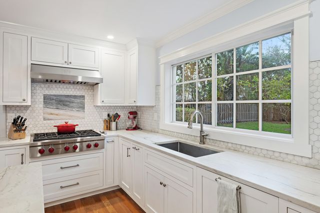 4143 Hickory Drive, Palm Beach Gardens, FL 33418