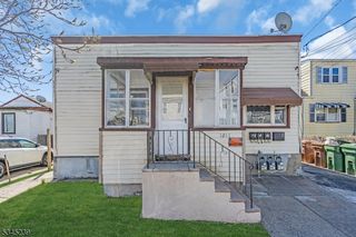 1211 Lincoln St, Linden City, NJ 07036