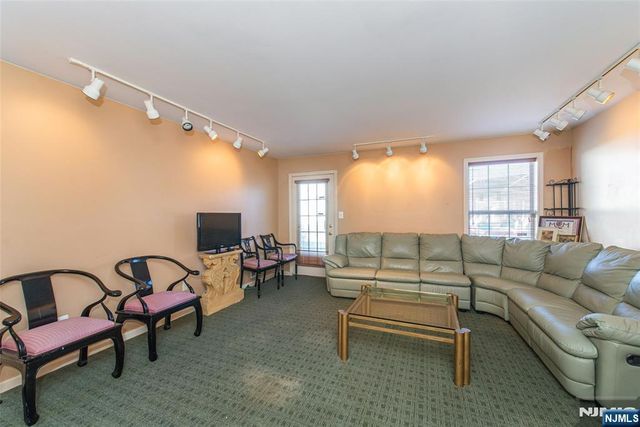 404 Manchester Drive, Nutley, NJ 07110