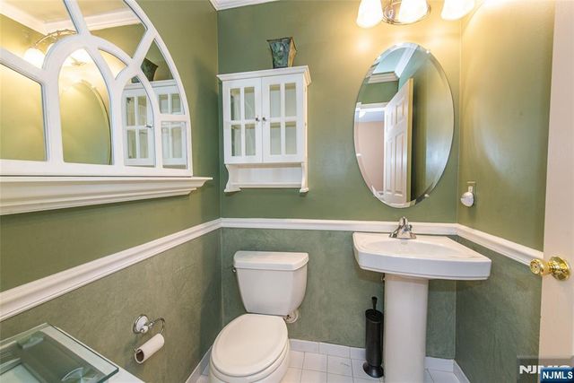 404 Manchester Drive, Nutley, NJ 07110