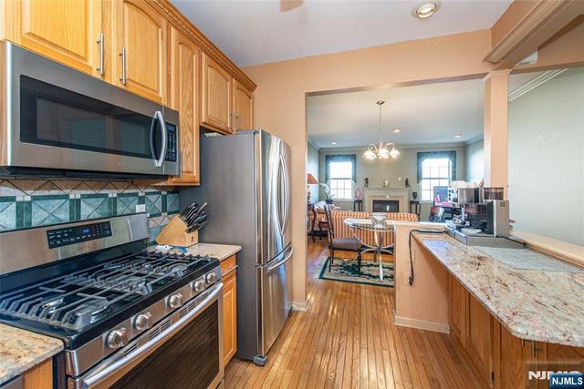 404 Manchester Drive, Nutley, NJ 07110