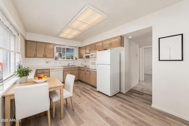 10341 W CLAIR Drive, Sun City, AZ 85351