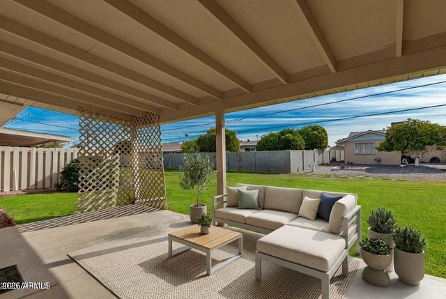 10341 W CLAIR Drive, Sun City, AZ 85351