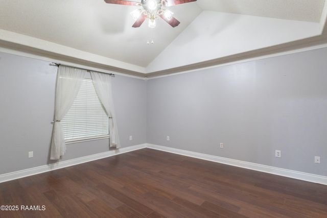 1011 Christopher Street, New Iberia, LA 70563