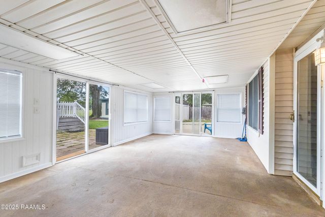 1011 Christopher Street, New Iberia, LA 70563