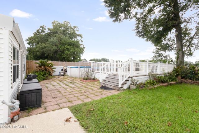 1011 Christopher Street, New Iberia, LA 70563