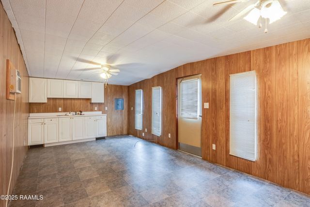 1011 Christopher Street, New Iberia, LA 70563