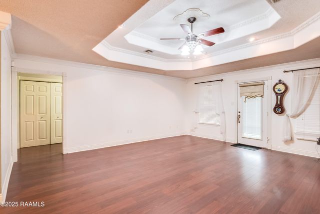 1011 Christopher Street, New Iberia, LA 70563