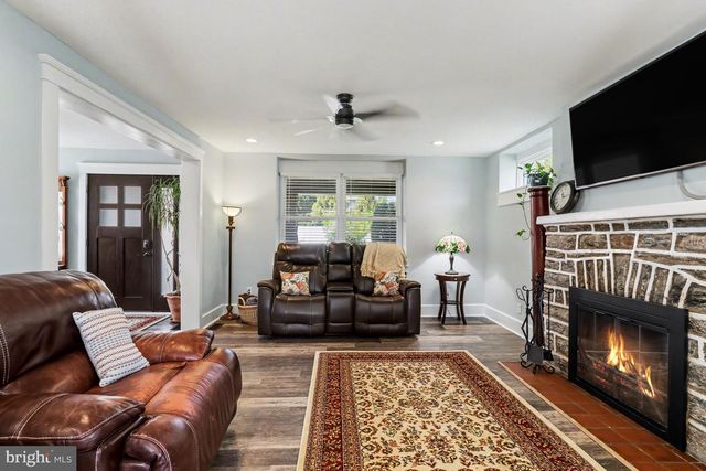 11 S WASHINGTON AVE, Bala Cynwyd, PA 19004