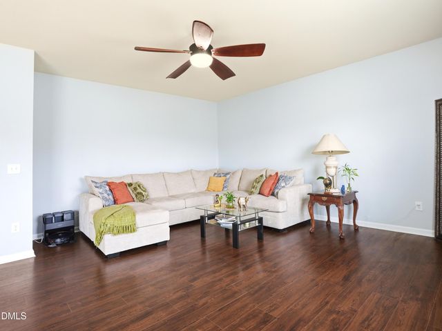 8120 Hovingham Way, Raleigh, NC 27616