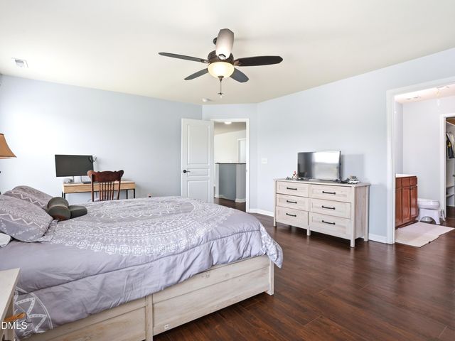 8120 Hovingham Way, Raleigh, NC 27616