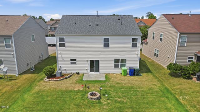 8120 Hovingham Way, Raleigh, NC 27616