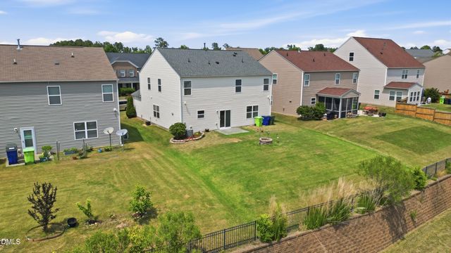 8120 Hovingham Way, Raleigh, NC 27616