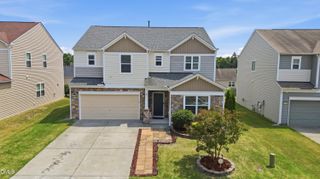 8120 Hovingham Way, Raleigh, NC 27616