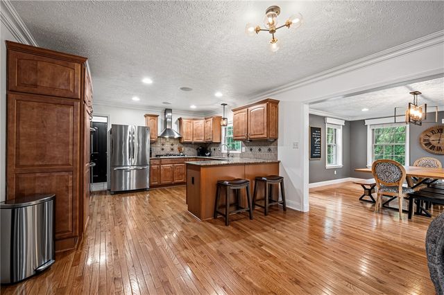 305 Daniela Dr, Allegheny Twp, PA 15068