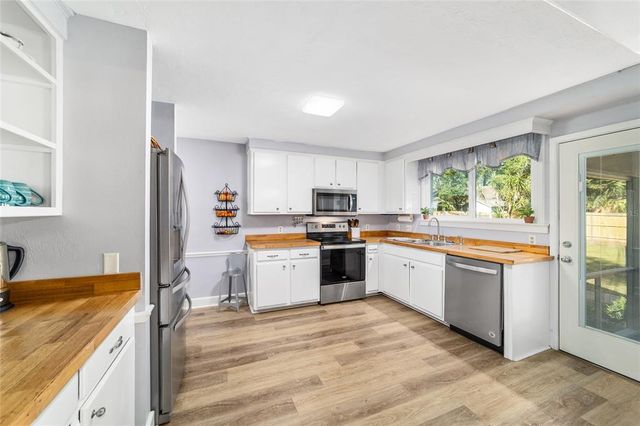 455 SE 61ST COURT, Ocala, FL 34472