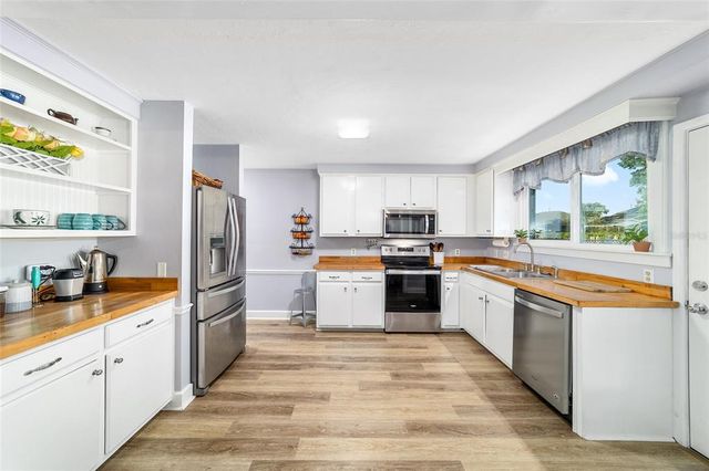 455 SE 61ST COURT, Ocala, FL 34472
